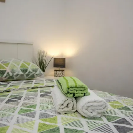بيت للعطل Beach House Hrgovic *